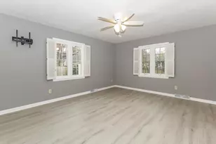 3907 44th St, Rock Island, IL 61201 - Photo 12