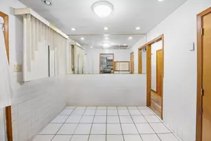 9748 S Van Vlissingen Rd, Chicago, IL 60617 - Photo 42