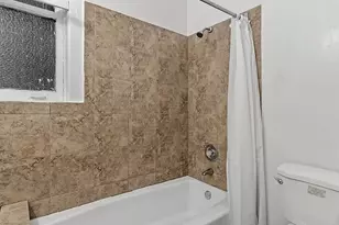 668 W Sheridan Rd, Chicago, IL 60613 - Photo 18