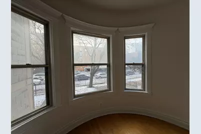 668 W Sheridan Road #1, Chicago, IL 60613 - Photo 6