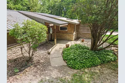 8750 Gurler Road, Dekalb, IL 60115 - Photo 28