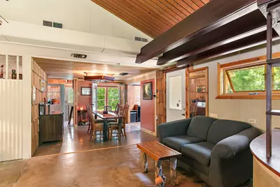 8750 Gurler Road, Dekalb, IL 60115 - Photo 14