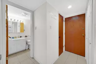 940 Holbrook Rd, Homewood, IL 60430 - Photo 2