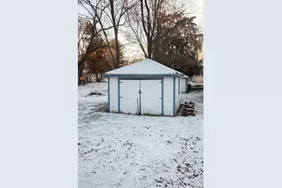 7913 S Oak Street, Dixon, IL 61021 - Photo 24