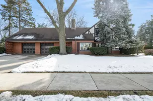 787 E Golf Rd, Des Plaines, IL 60016 - Photo 1