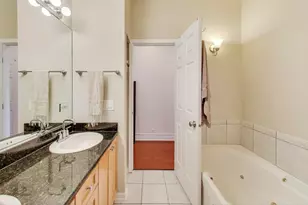 2317 W Belmont Ave, Chicago, IL 60618 - Photo 16