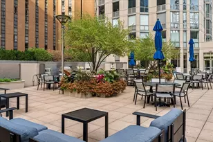 222 N Columbus Dr, Chicago, IL 60601 - Photo 18