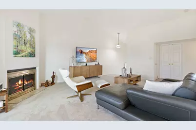 260 Timber Ridge Lane #A, Lake Barrington, IL 60010 - Photo 4