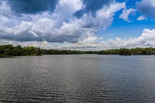 260 Timber Ridge Ln, Lake Barrington, IL 60010 - Photo 32