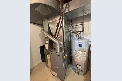 151 Rose Tree Lane, Lindenhurst, IL 60046 - Photo 24