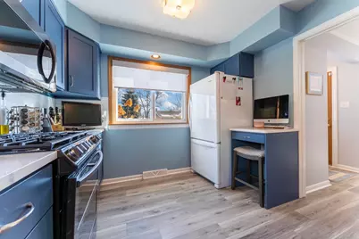 8832 Osceola Avenue, Morton Grove, IL 60053 - Photo 10