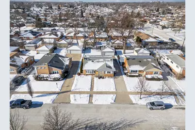 8832 Osceola Avenue, Morton Grove, IL 60053 - Photo 36