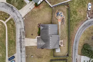 311 Country Ln, Tolono, IL 61880 - Photo 42