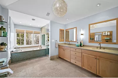 1070 Fisher Lane, Winnetka, IL 60093 - Photo 20