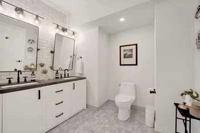 33 W Ontario Street #21H, Chicago, IL 60654 - Photo 22