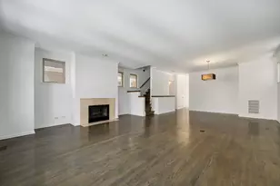 58 W 15th St, Chicago, IL 60605 - Photo 10