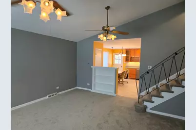 14927 Kenton Avenue, Midlothian, IL 60445 - Photo 2