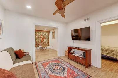 3248 S Paulina Street, Chicago, IL 60608 - Photo 4