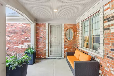 1209 W Charles Lane, Westmont, IL 60559 - Photo 4