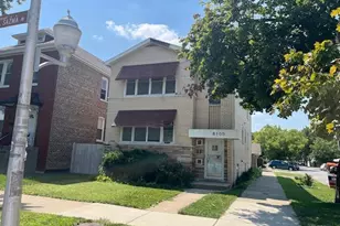 6100 S Kenneth Ave, Chicago, IL 60629 - Photo 2