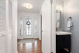 118 Beechcraft Dr, New Lenox, IL 60451 - Photo 12