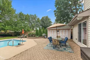 118 Beechcraft Dr, New Lenox, IL 60451 - Photo 38