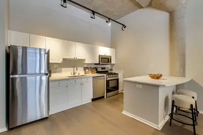 900 N Kingsbury Street #821, Chicago, IL 60610 - Photo 10