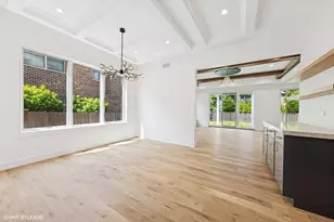 936 S Mitchell Ave, Elmhurst, IL 60126 - Photo 8