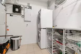 5748 N Hermitage Ave, Chicago, IL 60660 - Photo 28