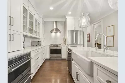 5748 N Hermitage Avenue #104, Chicago, IL 60660 - Photo 6