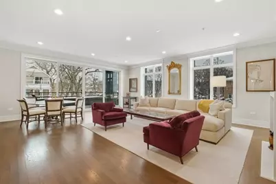 5748 N Hermitage Avenue #104, Chicago, IL 60660 - Photo 2