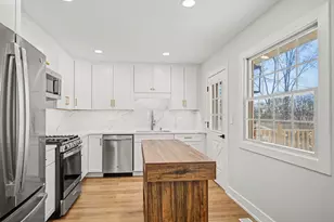 6920 Orchard Ln, Hanover Park, IL 60133 - Photo 14