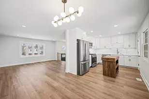 6920 Orchard Ln, Hanover Park, IL 60133 - Photo 10