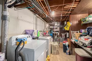 3N662 Elizabeth St, Addison, IL 60101 - Photo 18