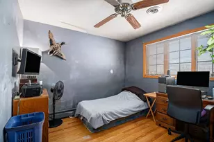 3N662 Elizabeth St, Addison, IL 60101 - Photo 8