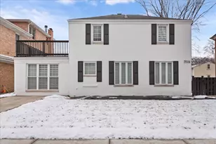 3732 W Columbia Ave, Lincolnwood, IL 60712 - Photo 2