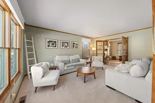 1402 Cherry Dr, Batavia, IL 60510 - Photo 6