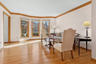 723 Mesa Dr, Naperville, IL 60565 - Photo 6