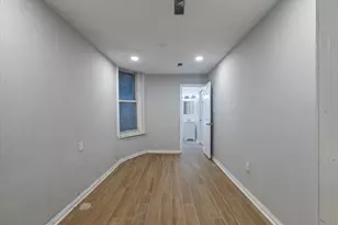 1913 S Troy St, Chicago, IL 60623 - Photo 10