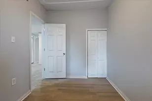 1913 S Troy St, Chicago, IL 60623 - Photo 16