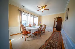 3927 Kirk St, Skokie, IL 60076 - Photo 6