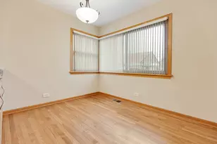 2931 N 76th Ave, Elmwood Park, IL 60707 - Photo 12