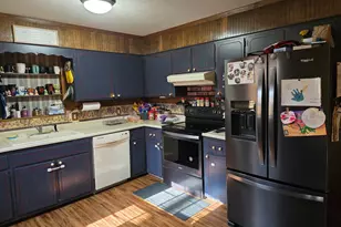 81 Dallas Dr, Harrisburg, IL 62946 - Photo 14