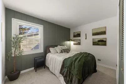 35 Cloverdale Lane, Schaumburg, IL 60194 - Photo 18