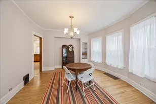 1036 S Humphrey Ave, Oak Park, IL 60304 - Photo 4