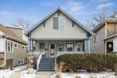 1036 S Humphrey Avenue, Oak Park, IL 60304 - Photo 1