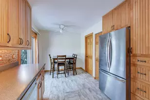 3017 Carlton Ct, Westchester, IL 60154 - Photo 10