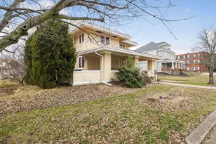 1207 12th St, Lawrenceville, IL 62439 - Photo 2