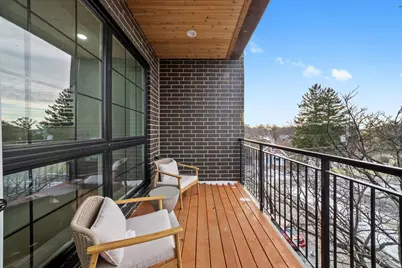 5830 N Lincoln Avenue #2W, Chicago, IL 60659 - Photo 16