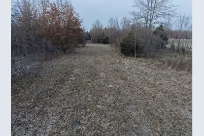 2878 Lazy Acre Road, Odin, IL 62870 - Photo 8